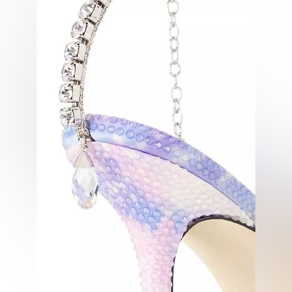 Jimmy Choo
Saeda 100MM Unicorn Hotfix Pumps size 37 (7) - Picture 7 of 8